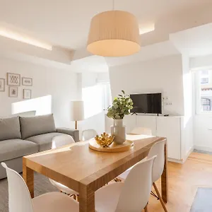 Flh Chiado Sunny Appartamento Lisbona
